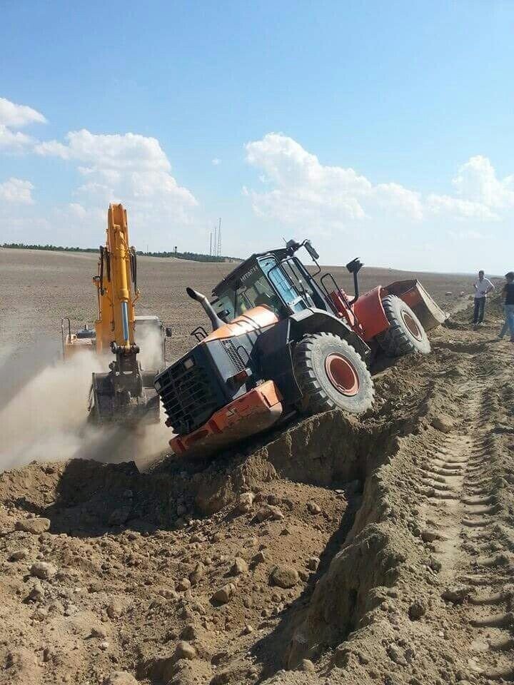 Photos Where Heavy Machinery Was Not Properly Handled