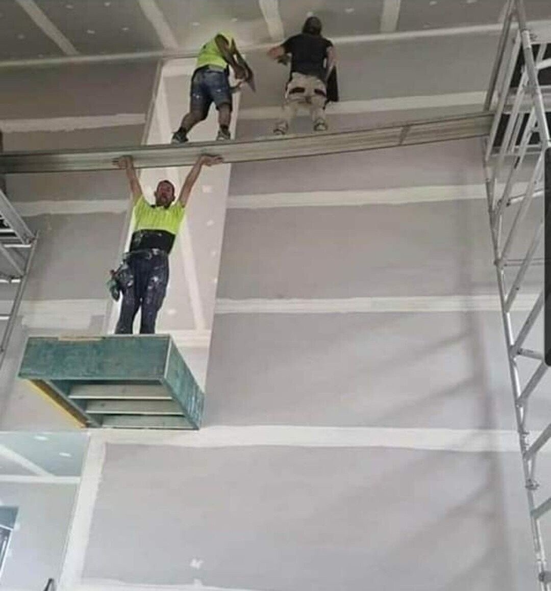 Photos Where Nobody Should Be Operating Power Tools