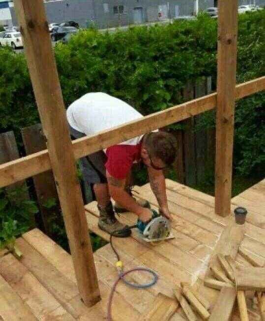 Photos Where Nobody Should Be Operating Power Tools