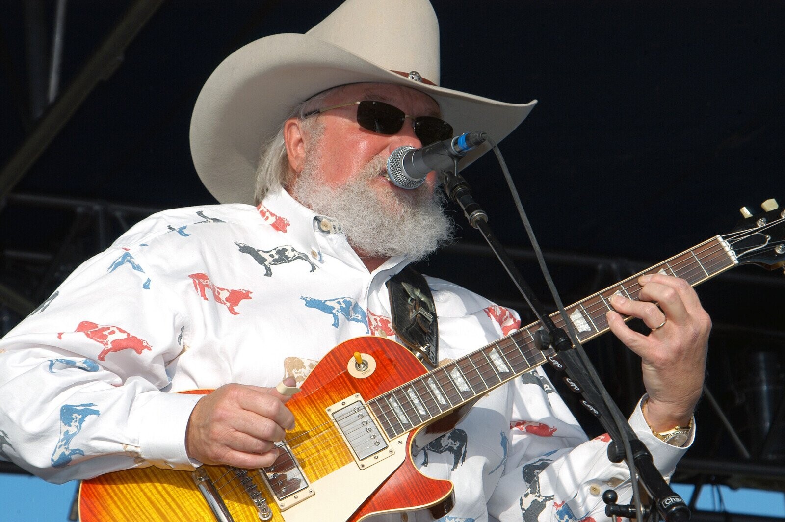 LAD COP في Char HUBU