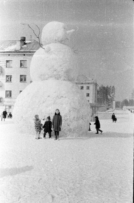 Photos of What Real Winter Looks Like in Soviet Russia