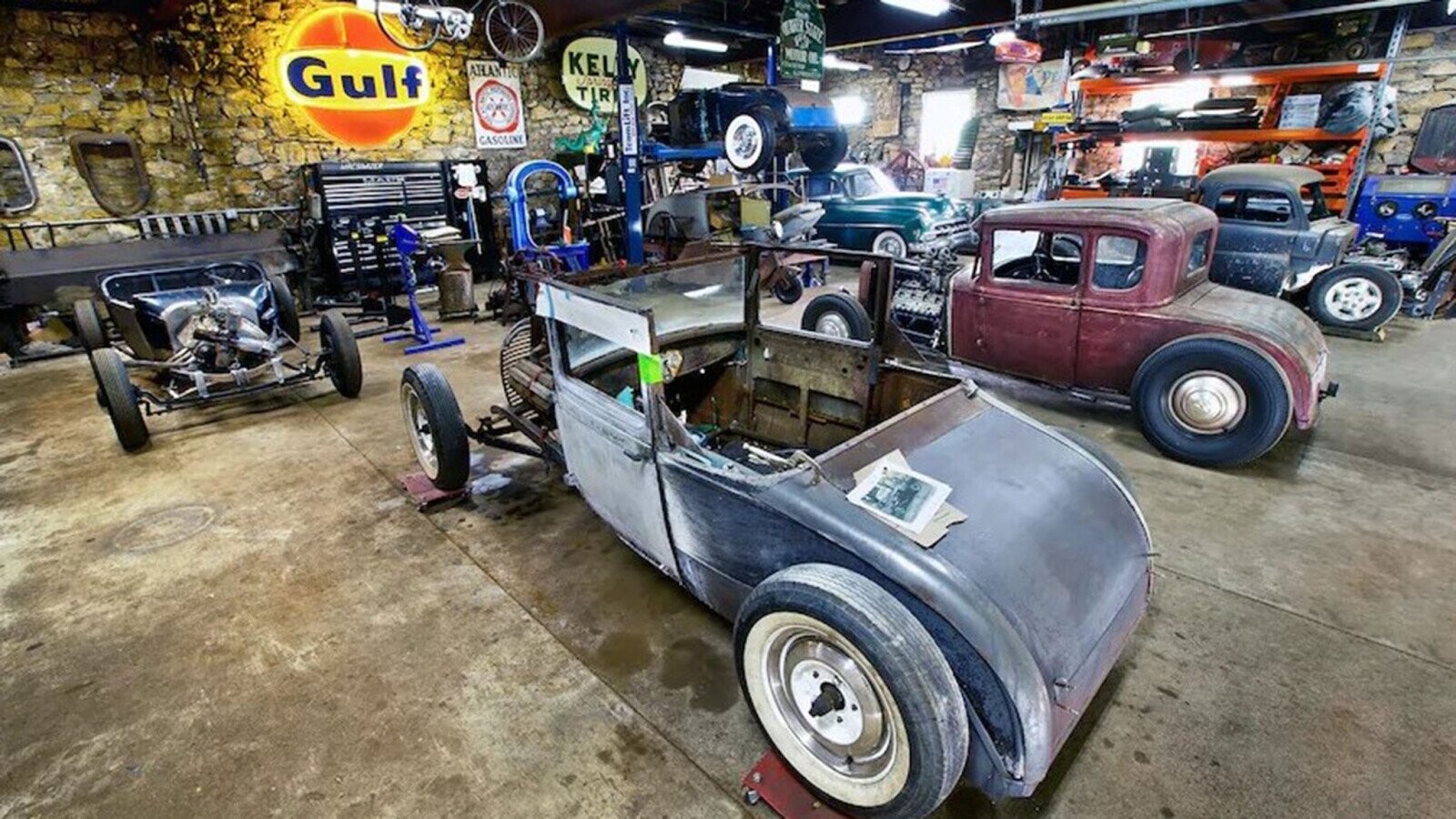 3NVS MUTER OZ KEL Gulf AHANTIC SPECIAL TIR I CASOLINE TeamLift 