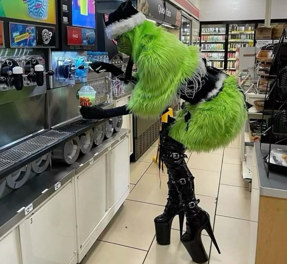 Christmas Photos Much More Naughty Than Nice