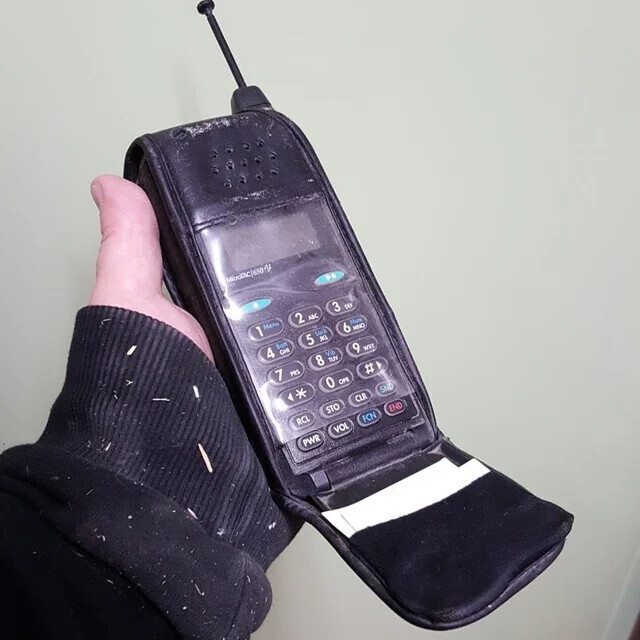 1 Menu 2 ABC 3 DES 4 Bon GIR 5 lao ML 6 Mans MINO VA 8 9 WID 7 PRS TUV * 0 # OPE SND CLR STO RCL END VOL FCN PWR