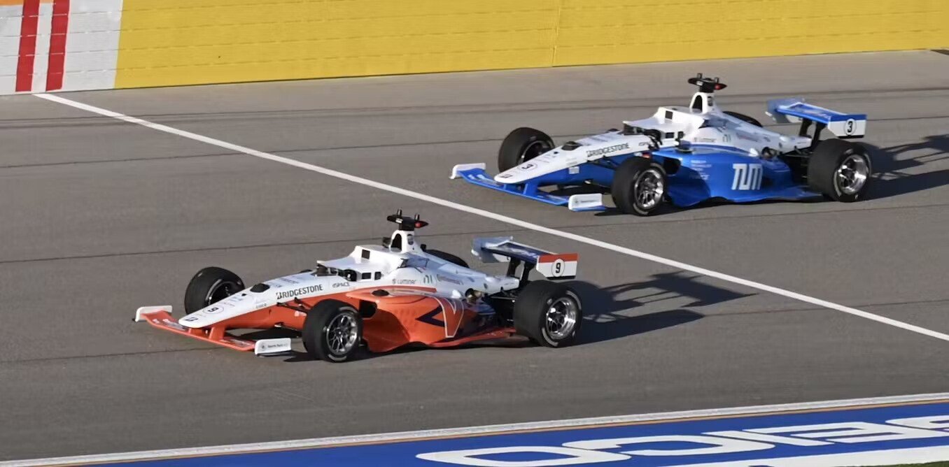 3 BRIDGESTONE TUT 9 commer and BRIDGESTONE ص - - SS 