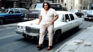 20 Photos Showing Just How Big Andre The Giant Was