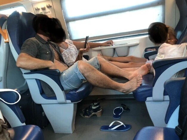 Photos Where People Have No Respect of Fellow Citizens