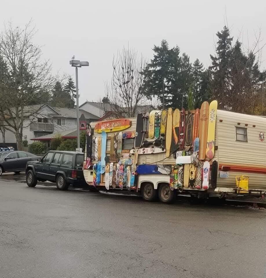 20 Images Where It's 'Game Over' for Common Sense