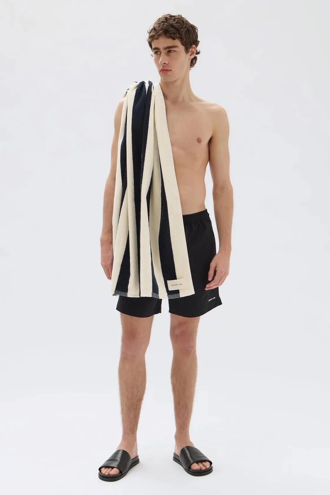 Photos That Look Totally Normal Until You Look Closer