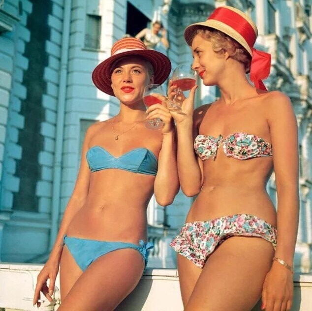 Vintage Photos With a Nice Coppertone Tan