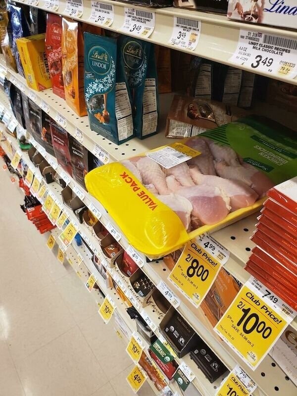 Photos Where People Have No Respect of Fellow Citizens