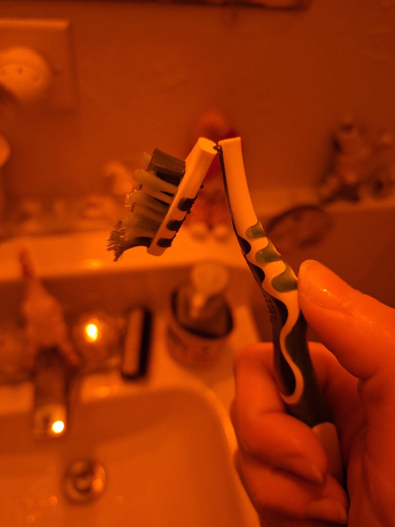 20 Images Where It's 'Game Over' for Common Sense