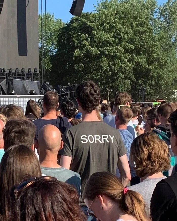 People Who Are So Tall That Life Can’t Be Easy