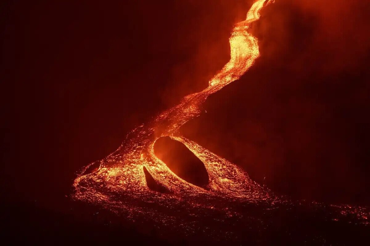 20 Facts About Volcanoes That Sound Straight Out Of A Movie