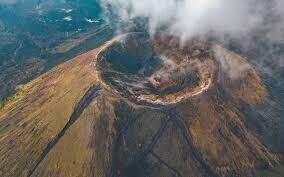 20 Facts About Volcanoes That Sound Straight Out Of A Movie