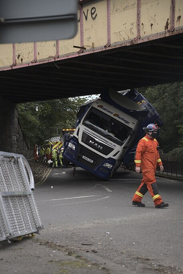 ve CHT23 stom C e Austom Haulage www.customhaulage.co.uk MAN DG65 ZXE