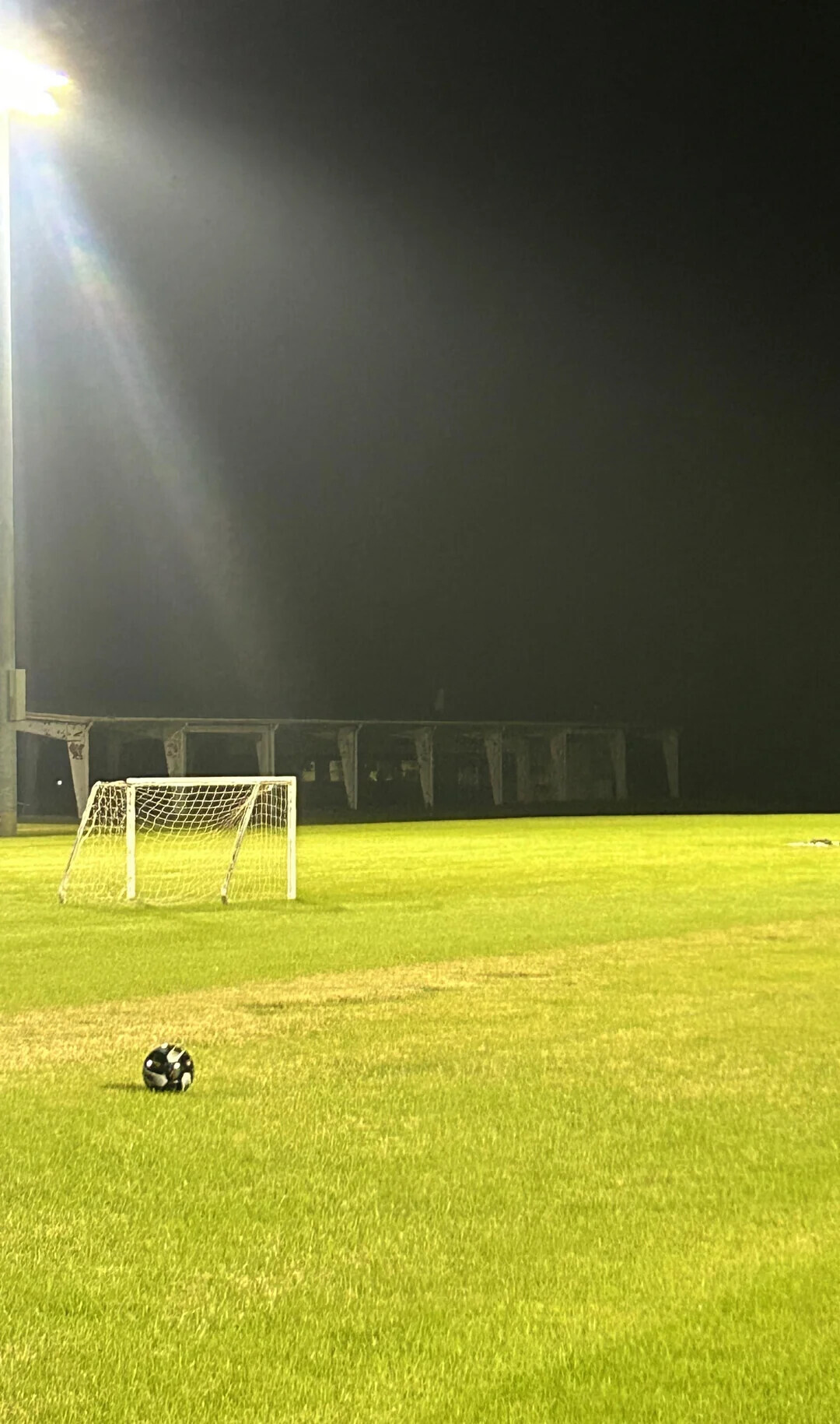 Goal Zoomed In Photos That Look Mostly Normal Until You Zoom In | Cracked.com