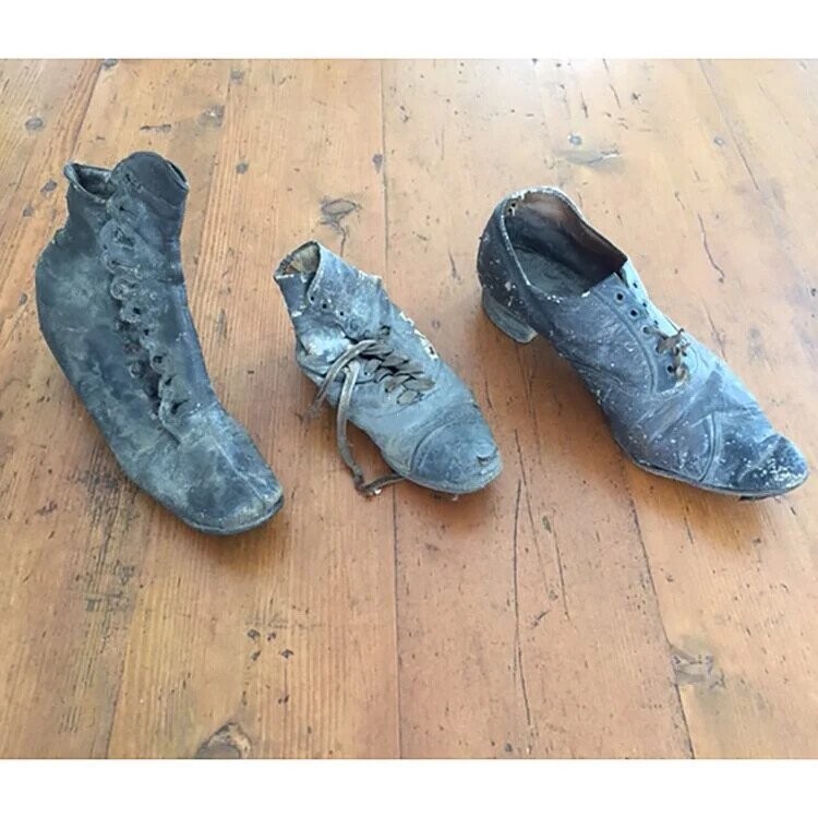 The Weirdest Stuff People Randomly Found In Homes