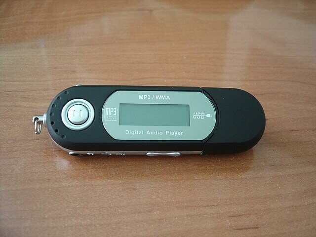 MP3/WMA MP3 POOD Digital Audio Player