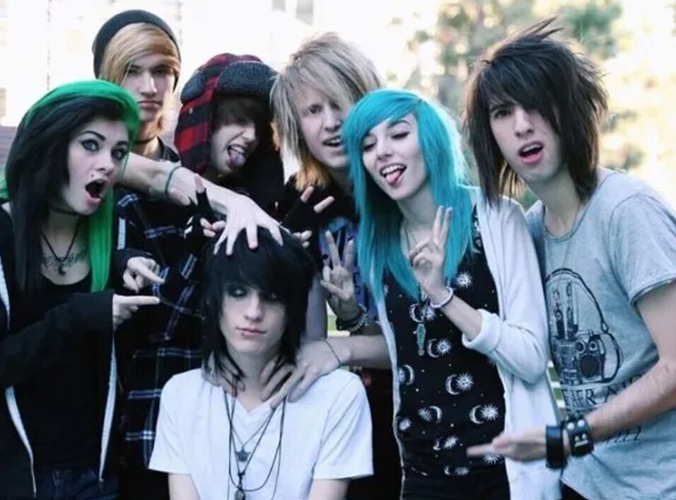 20 Old Photos Reminding You the Internet Never Forgets