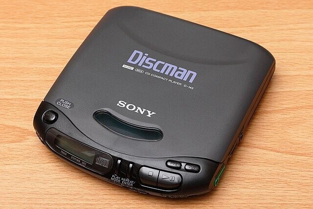 Discman AND CD COMPACT PLAYER 0-149 SONY PUSH CLOSE TRACK USE STEPHEN SEC adidas Notes PLAY REPEAT MOOE ENTER