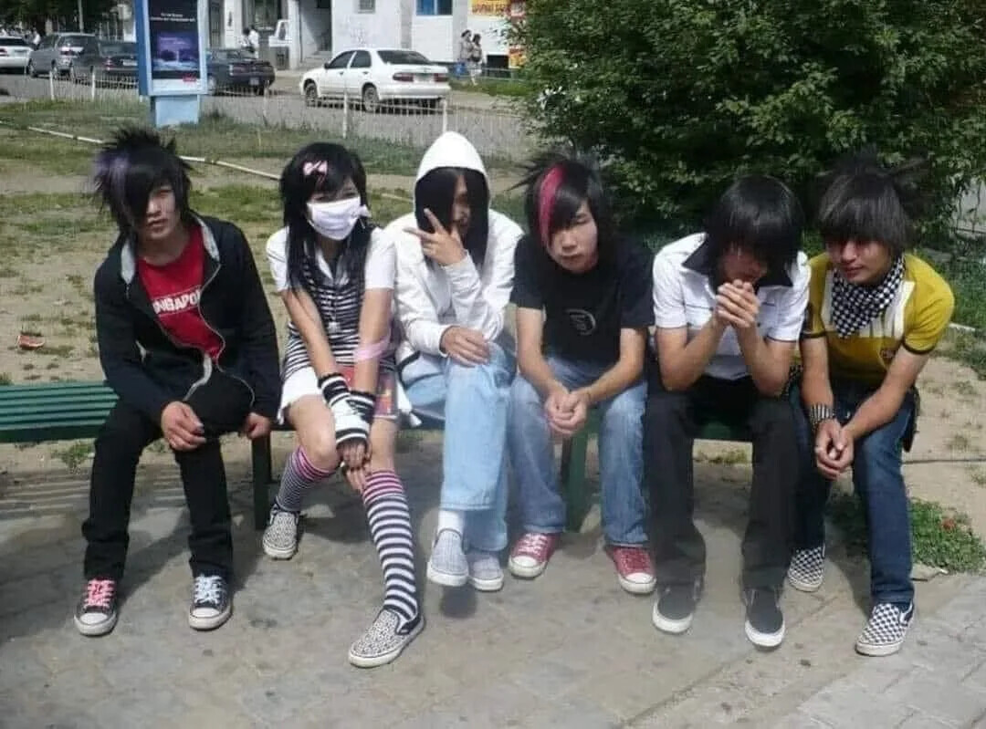 20 Old Photos Reminding You the Internet Never Forgets