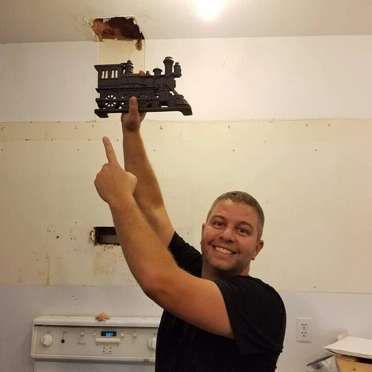 The Weirdest Stuff People Randomly Found In Homes