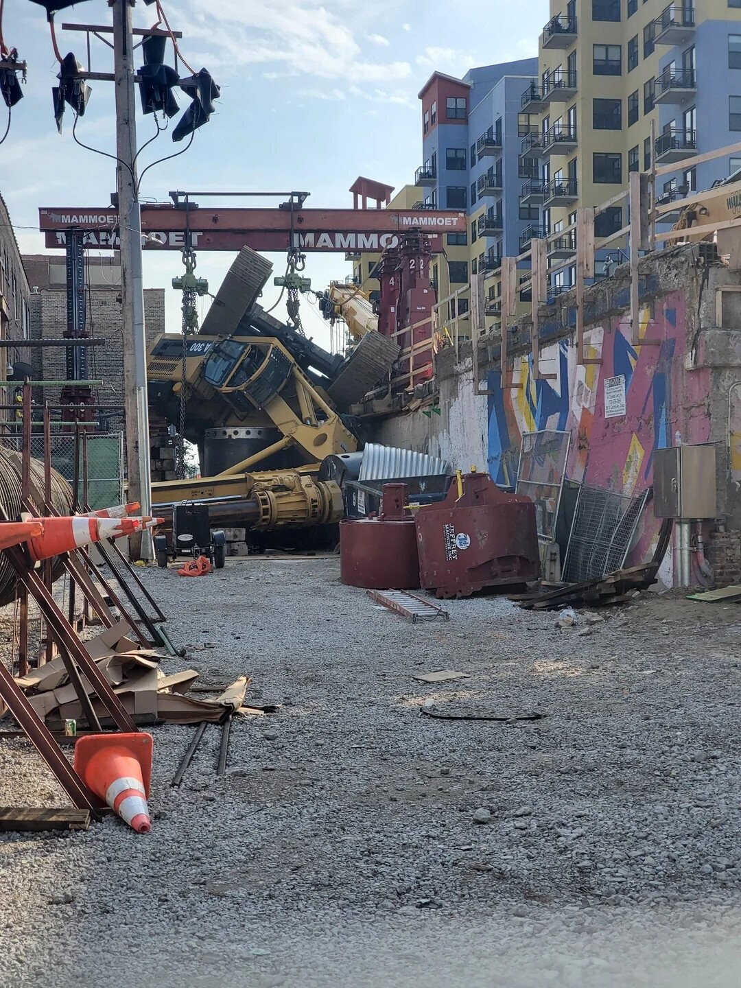 MAMMOET MAMMOE ЕЕГ MAMMO 2 2 JEFFREY JR ONE