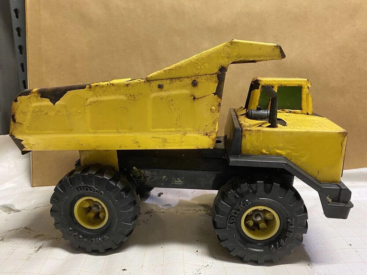 Gimmick Products That Somehow Became Collectibles