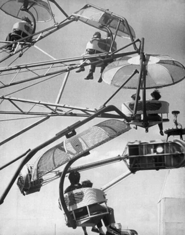 Vintage Carnival Rides Where Safety Was Just Optional