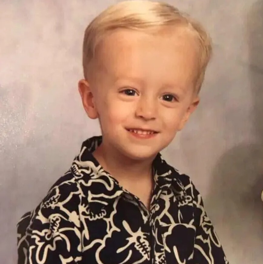 13 Photos People Might Wish They Never Posted