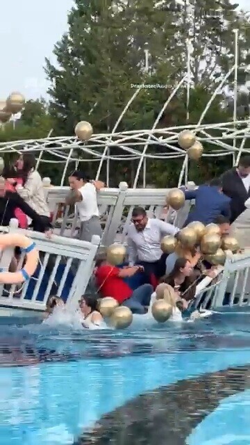 20 People Who Failed to Read the Fine Print