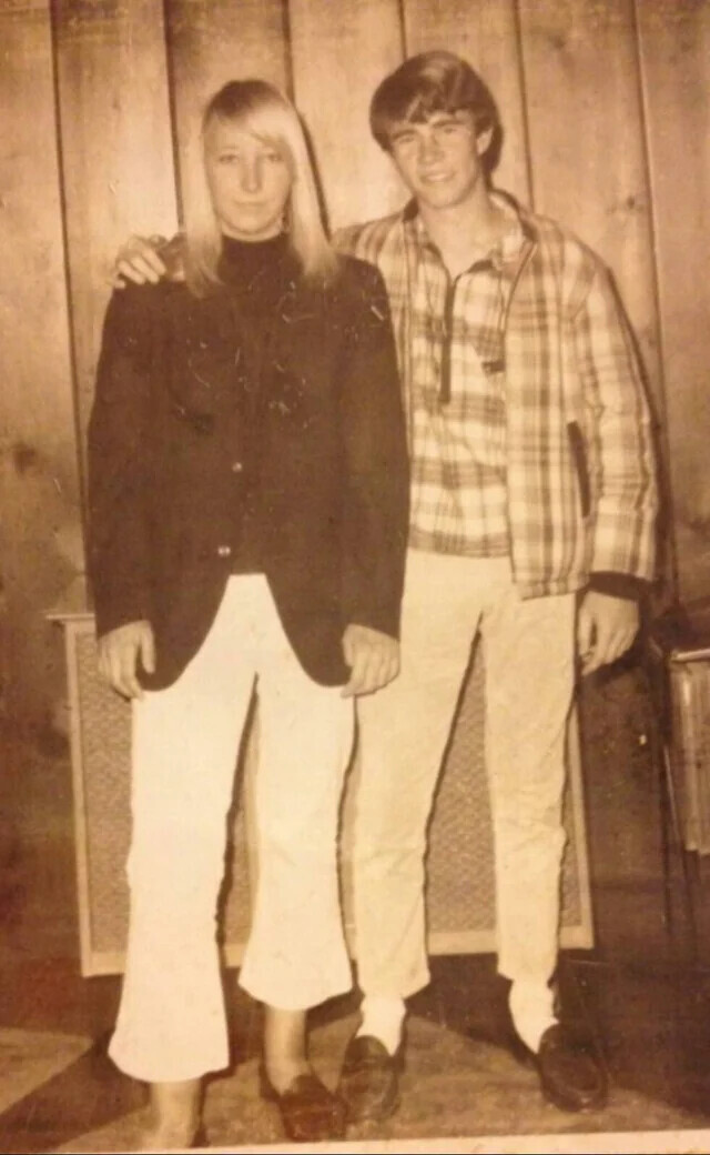 Fun Photos Showing the ‘60s Weren’t All Strait Laced