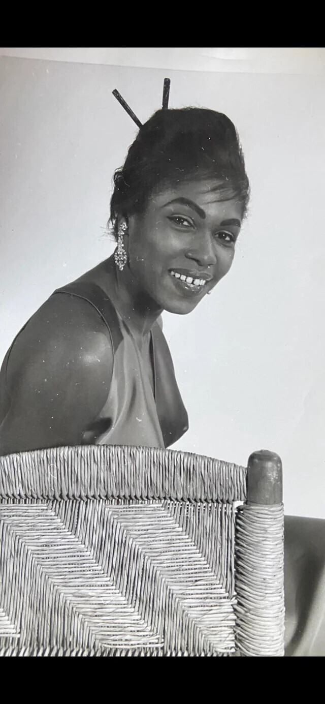 Fun Photos Showing the ‘60s Weren’t All Strait Laced