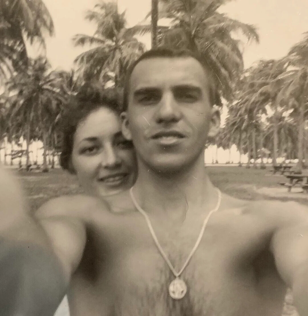 Fun Photos Showing the ‘60s Weren’t All Strait Laced