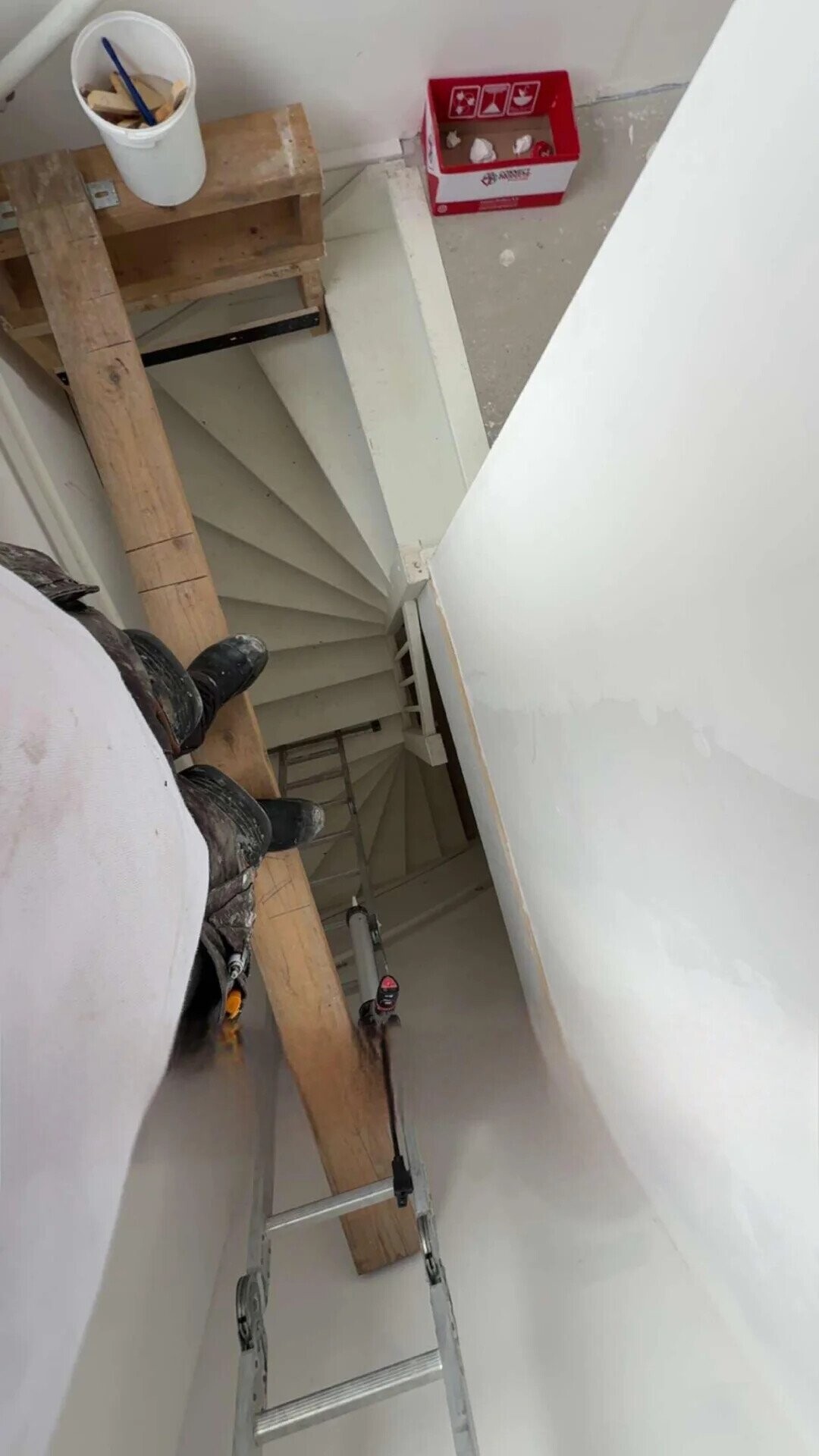 Photos Where Nobody Should Be Using Power Tools