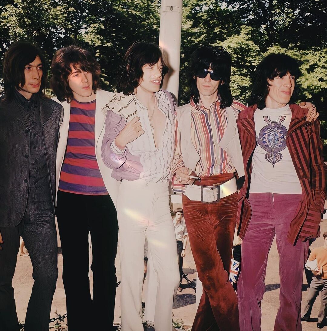 Photos Of How Different Music Was in the 1970s