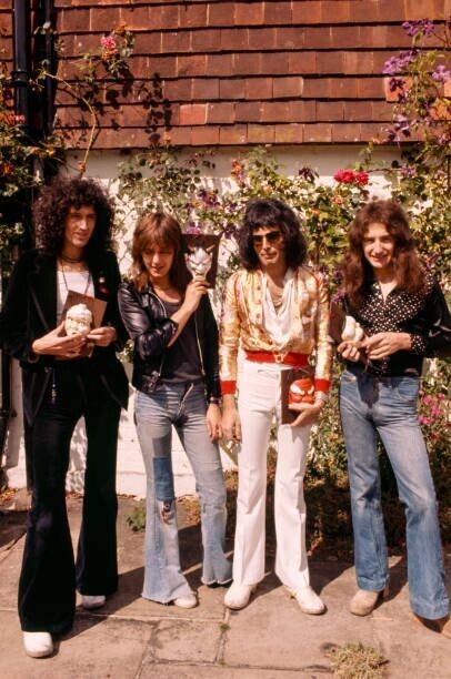 Photos Of How Different Music Was in the 1970s