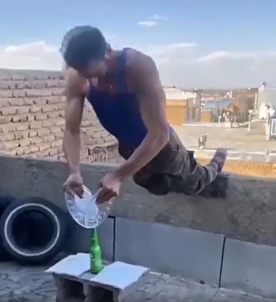 20 Photos Where Common Sense is Clearly Lacking