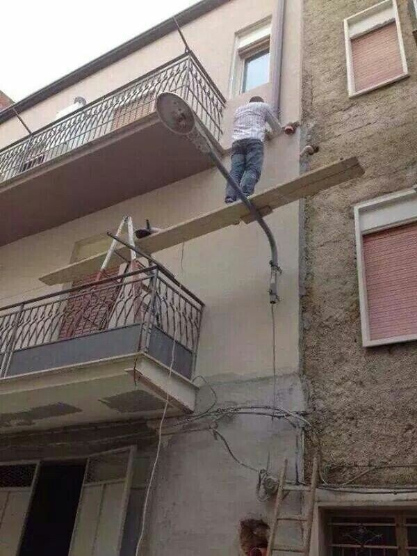 Photos Where Nobody Should Be Using Power Tools