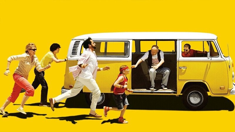 40 Random Bits of Trivia That Already Have Big Plans for Your Brain’s Decor