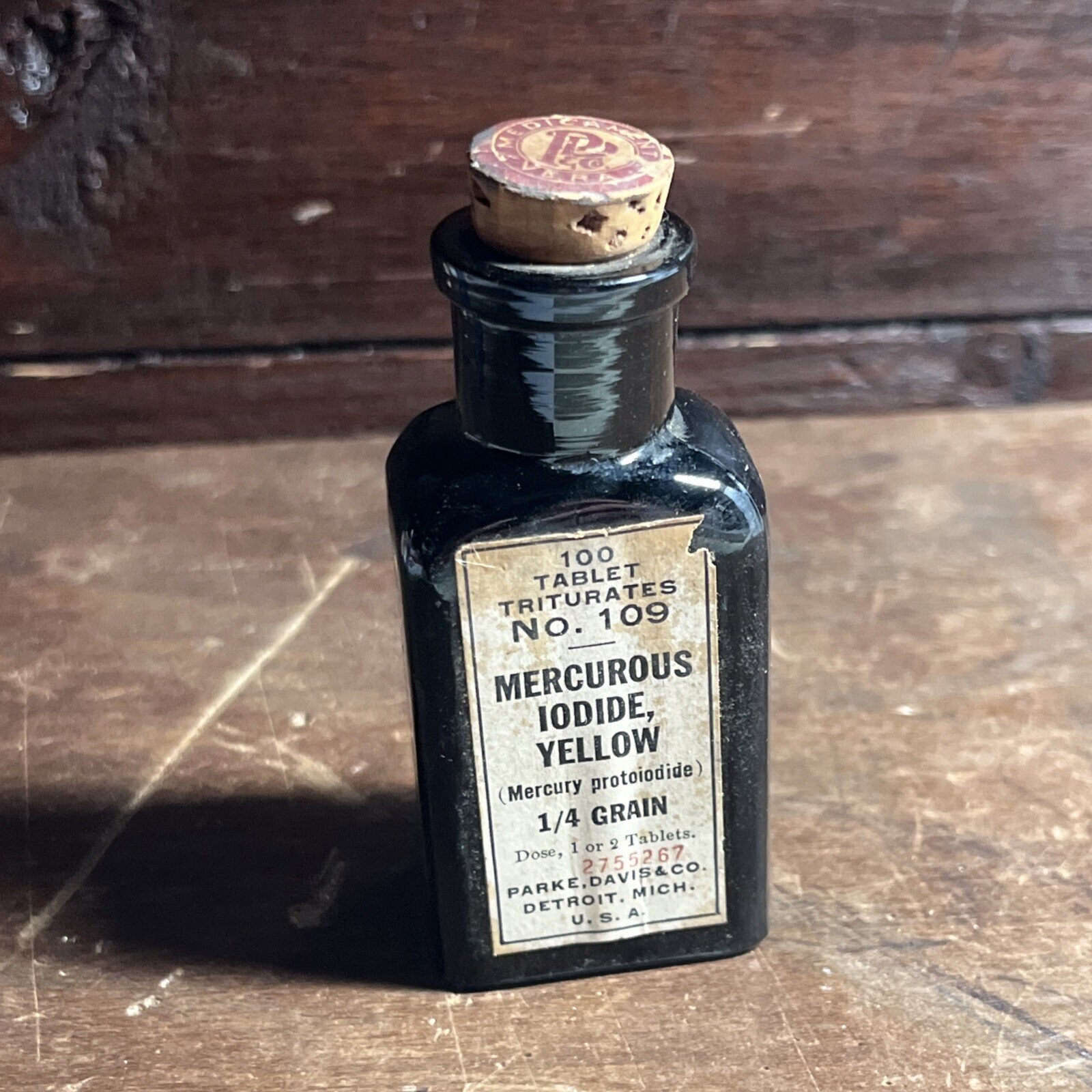 Eyebrow-Arching Facts About Ancient Medicine