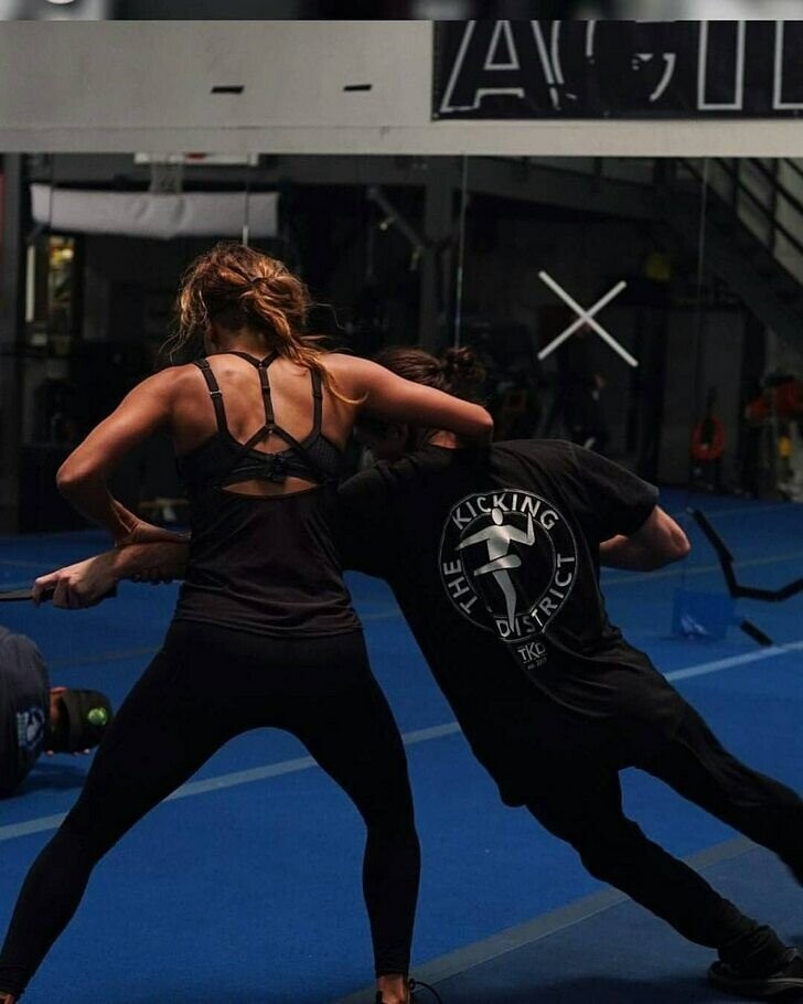 21 Actors Who Learned Weird Skills For Roles