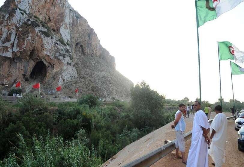 20 of the World's Most Useless Borders