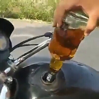 Photos Where Someone Needs to Put the Kibosh on Them