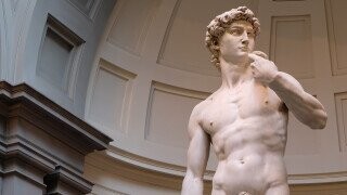 32 Random Bits of Trivia Waiting in the Bushes, Ready to Ambush Your Brain