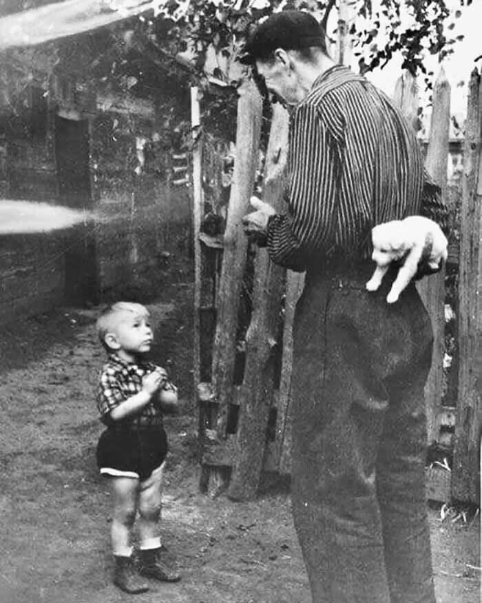 Rare And Forgotten Photos Of Times Long Gone