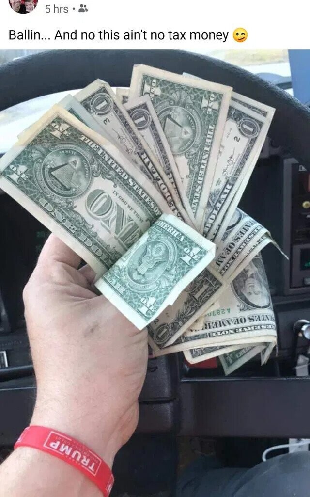 Photos That Are A Masterclass In Cringe