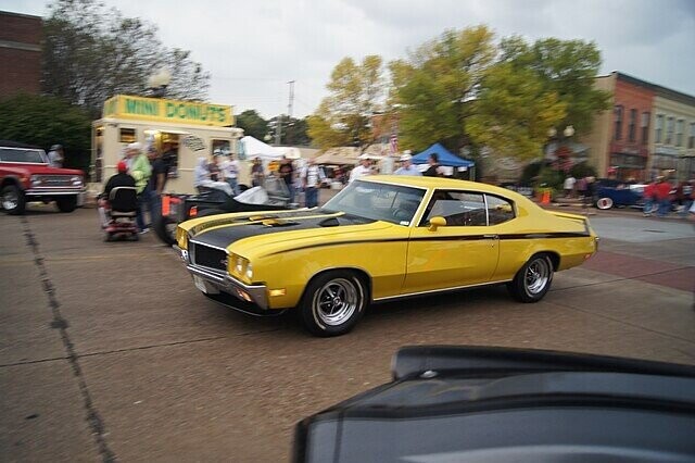 1970s Gas Guzzling Muscle Cars That Were Still Worth It