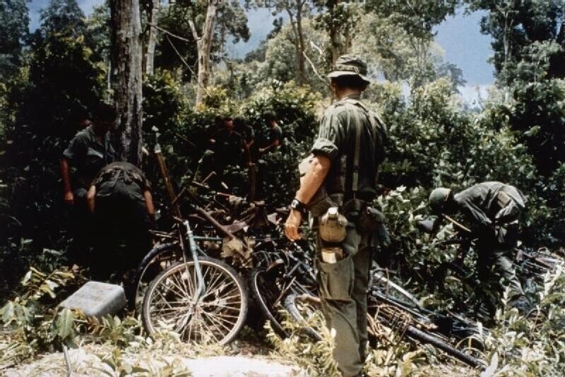 Photos That Put You in the Middle of the Vietnam War